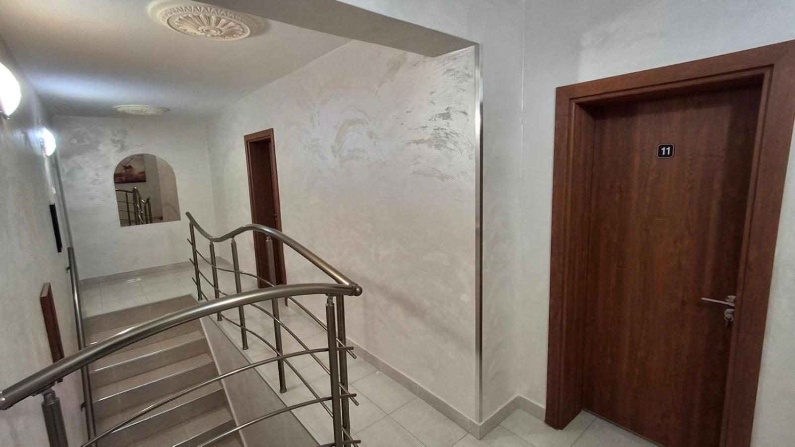 Hotel & Restaurant Kotel Exterior photo